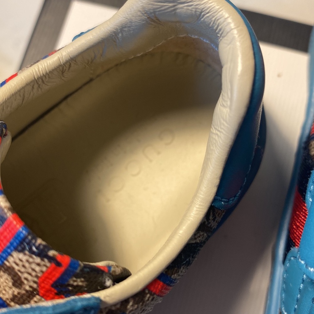 Gucci Toddler Shoes - Picture 3 of 11
